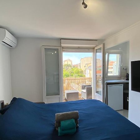 Superbe Studio Proche Palais Et Plages A Pieds Cannes Exterior foto